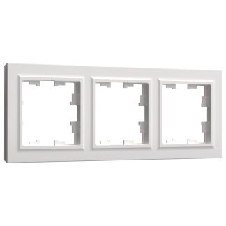 BRITE Рамка 3 поста РУ-3-БрБ белый BR-M32-K01 IEK